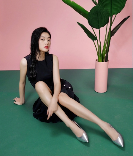 大脚女孩看这里!Kasmase大小姐大码女鞋承包你的夏日鞋柜