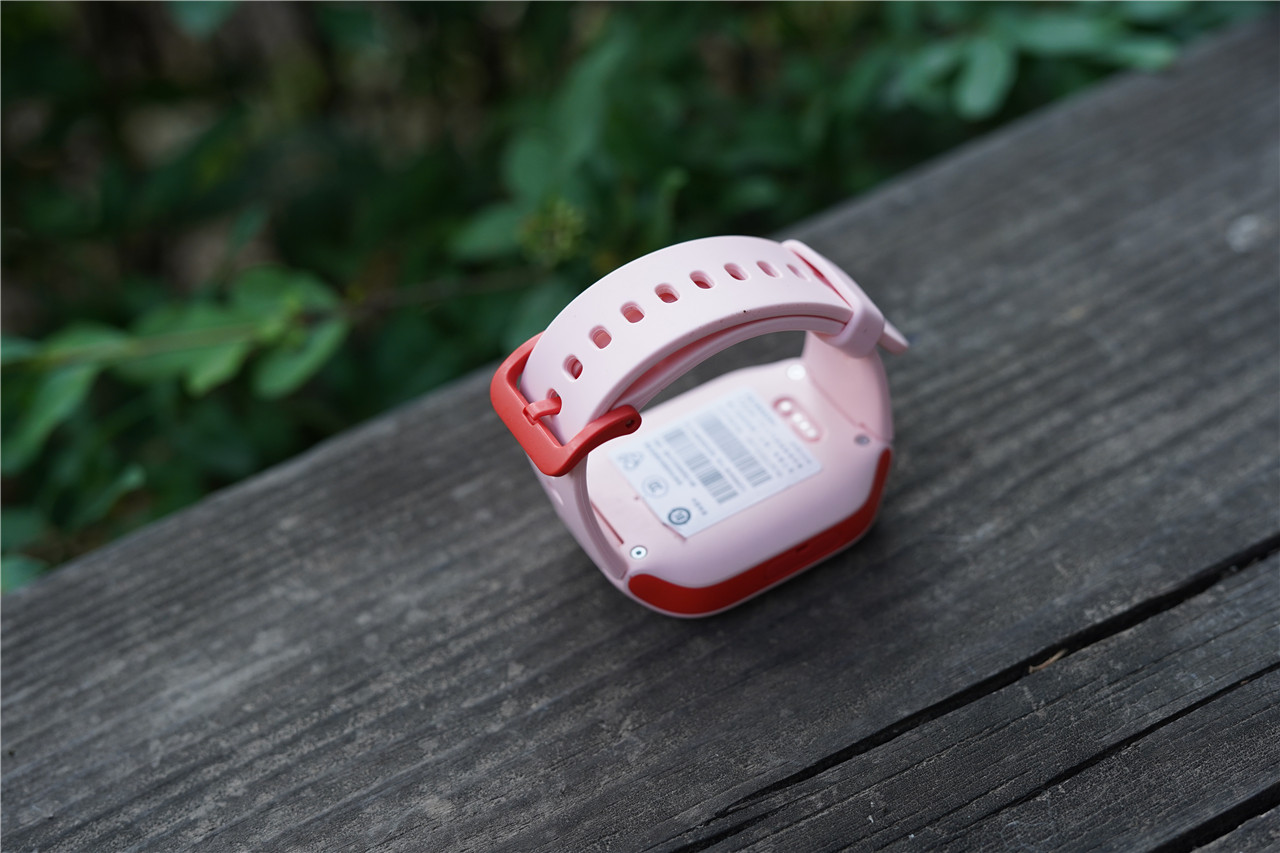 米兔儿童电话手表5c定位要流量,米兔儿童电话手表5c的隐藏功能