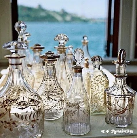 精油的用法大全,精油的100种使用方法