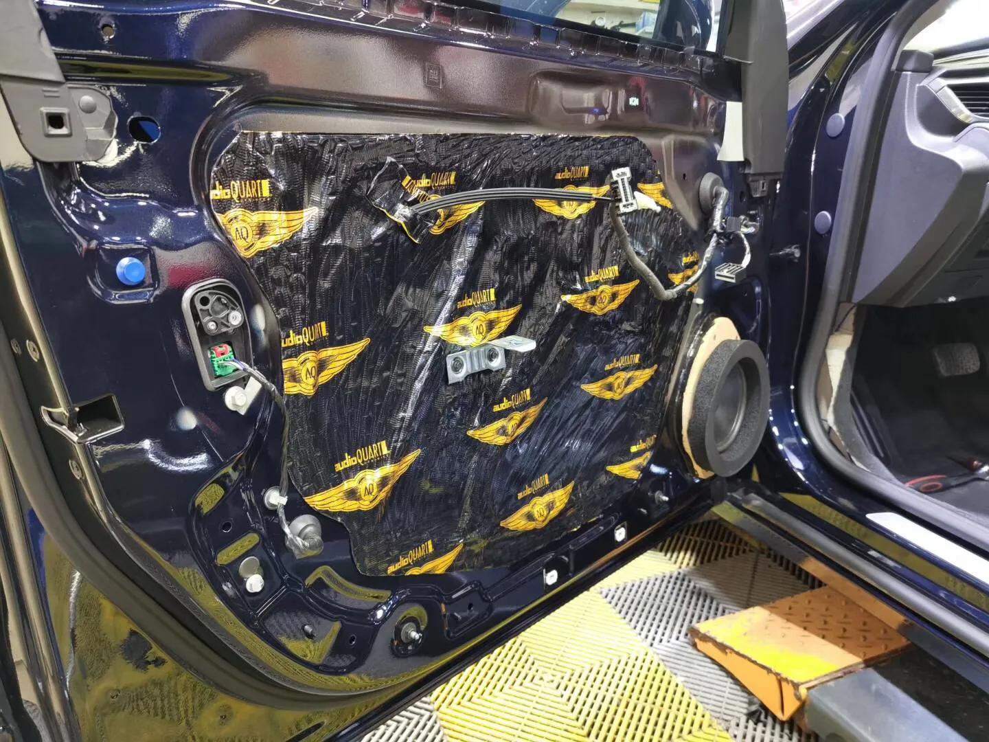 19款君威1.5t精英版调试音响效果,沉浸式体验别克君威原厂音响