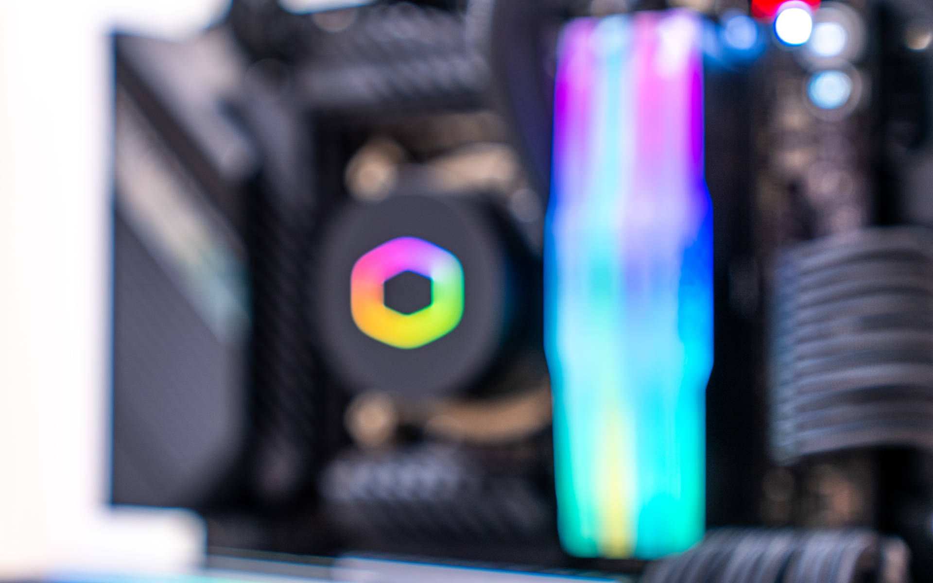 酷冷至尊冰神240压11代cpu,酷冷至尊冰神b360功耗