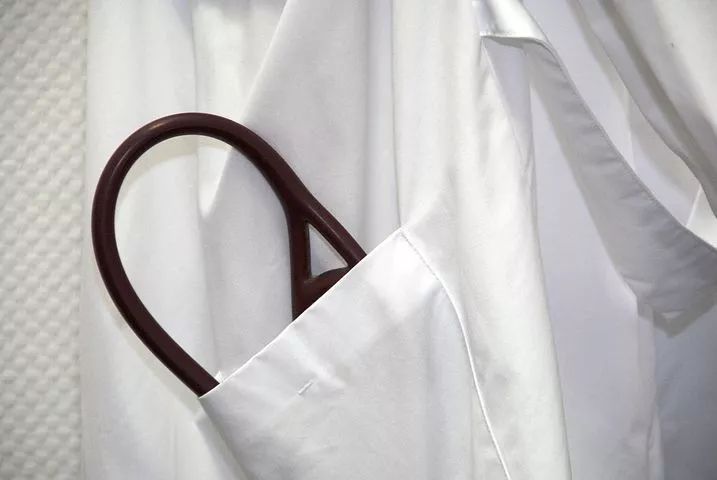 一见大夫血压就高怎么避免,一看到大夫就心慌血压高