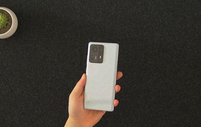 最适合入手的性价比手机,哪些值得推荐的超高性价比手机