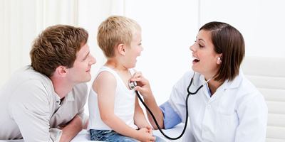 小孩迟迟不开口说话应该怎么办,孩子迟迟不开口说话怎么办