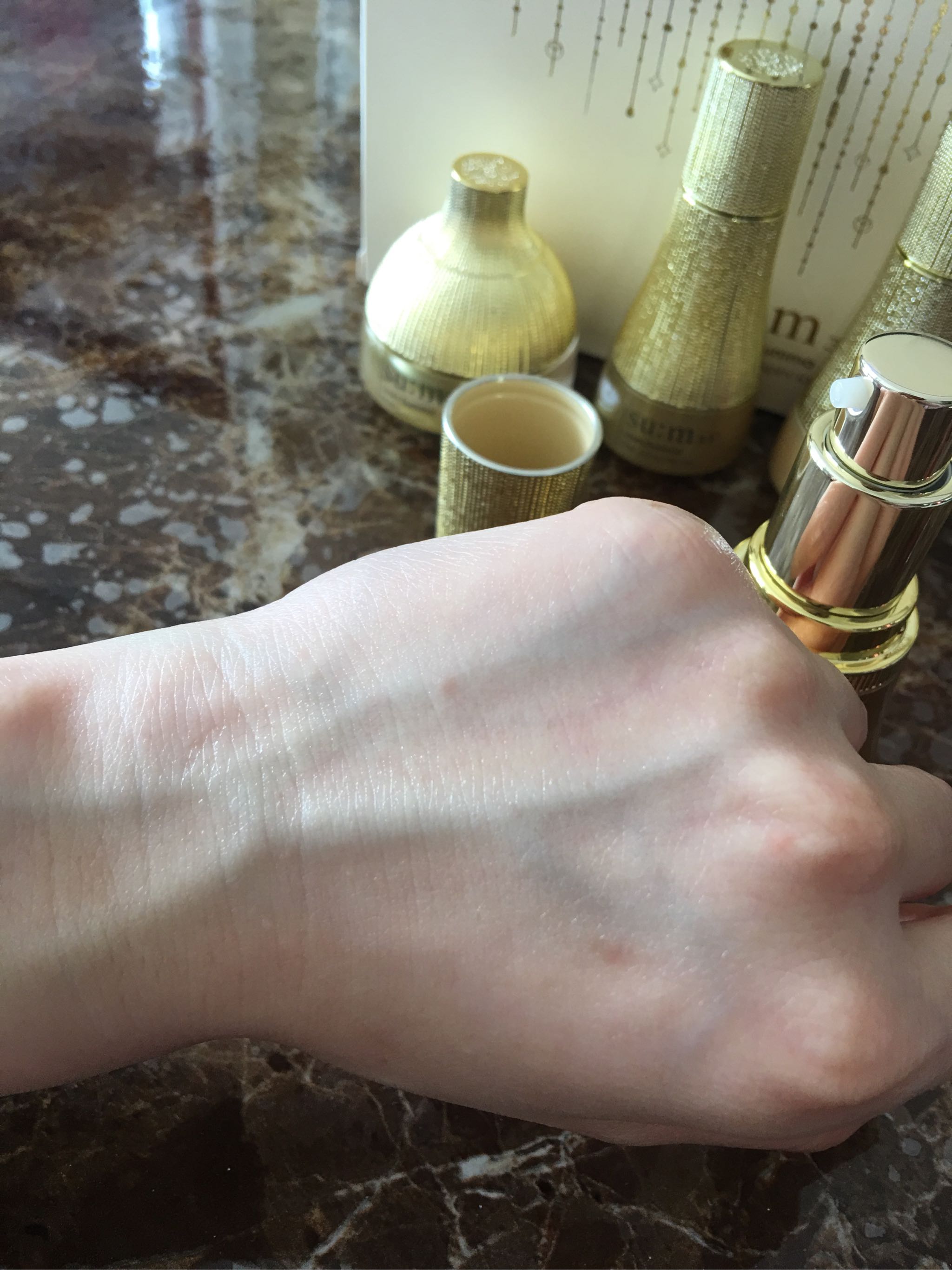 苏秘37呼吸防晒辨别真假,韩国苏秘37度呼吸金色怎么样