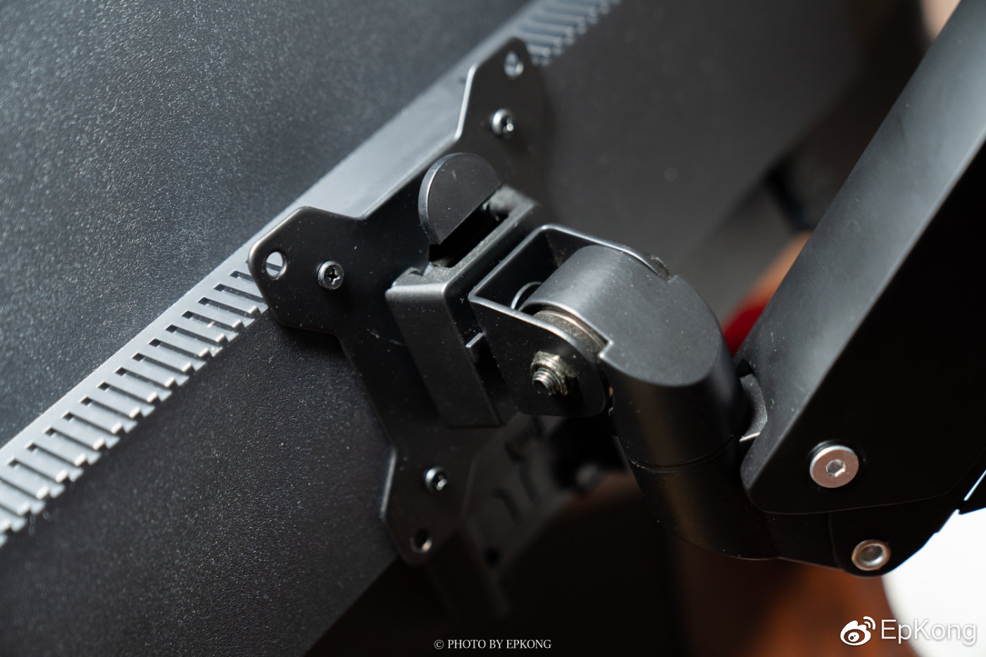 任何小缺点在价格面前不足为道—宏夏友达1.9面板280Hz显示器测评