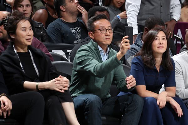 马云游艇是自己开到西班牙吗,马云从西班牙回国没有