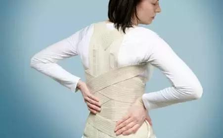 腰不疼做了正骨反而疼了,腰痛像针刺一样一阵阵的痛