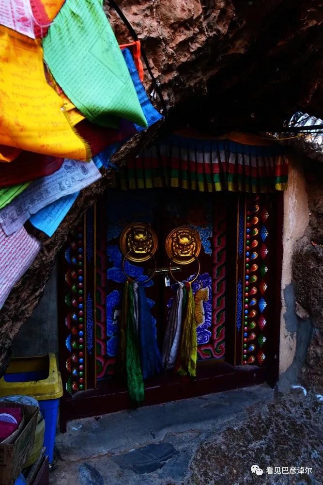 来认识一个不一样的我翻译,来认识不一样的滑雪