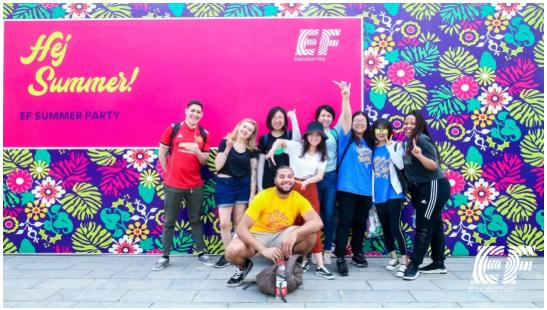 这家公司又又又又又搞Party啦