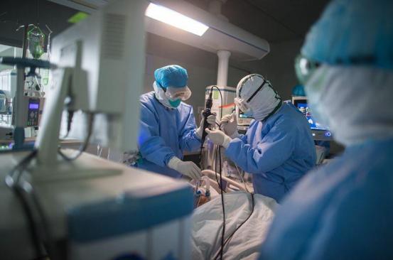 胃疼进icu,胃疼住进icu