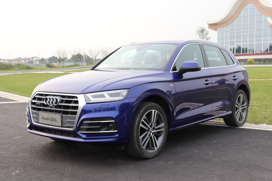 奥迪q5l可以远程操控吗,奥迪q5l2021款45tfsi豪华动感型