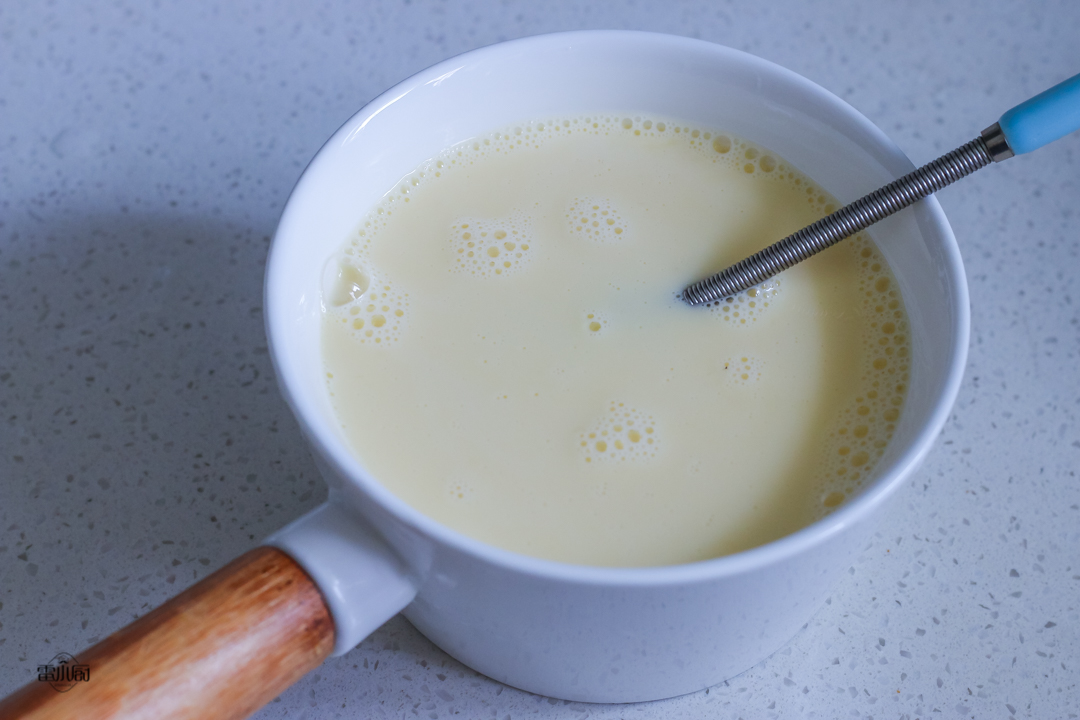 只用纯牛奶做布丁简单又实用,在家里怎么只用牛奶制作布丁