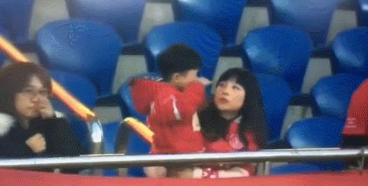 中国足球感人瞬间2016亚洲杯,中国足球感人一幕