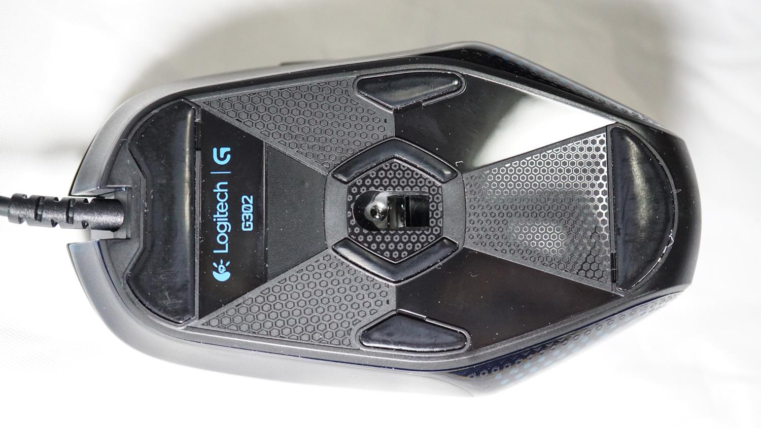 罗技鼠标m110和m111有什么区别,罗技无线鼠标手感