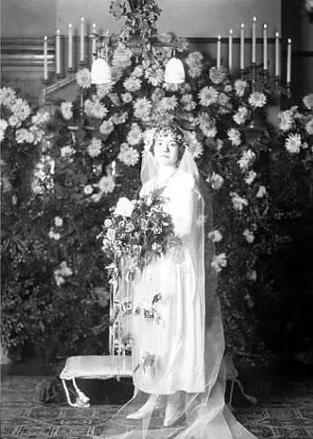 婚纱照民国风军阀婚纱,千年前的婚纱能有多惊艳