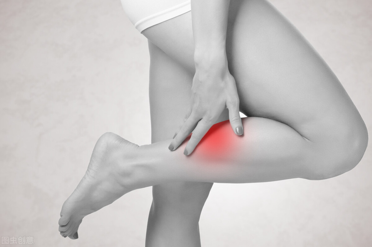 腿部剧烈抽筋怎么办?你一定要知道的4个抽筋原因和4个处理方法