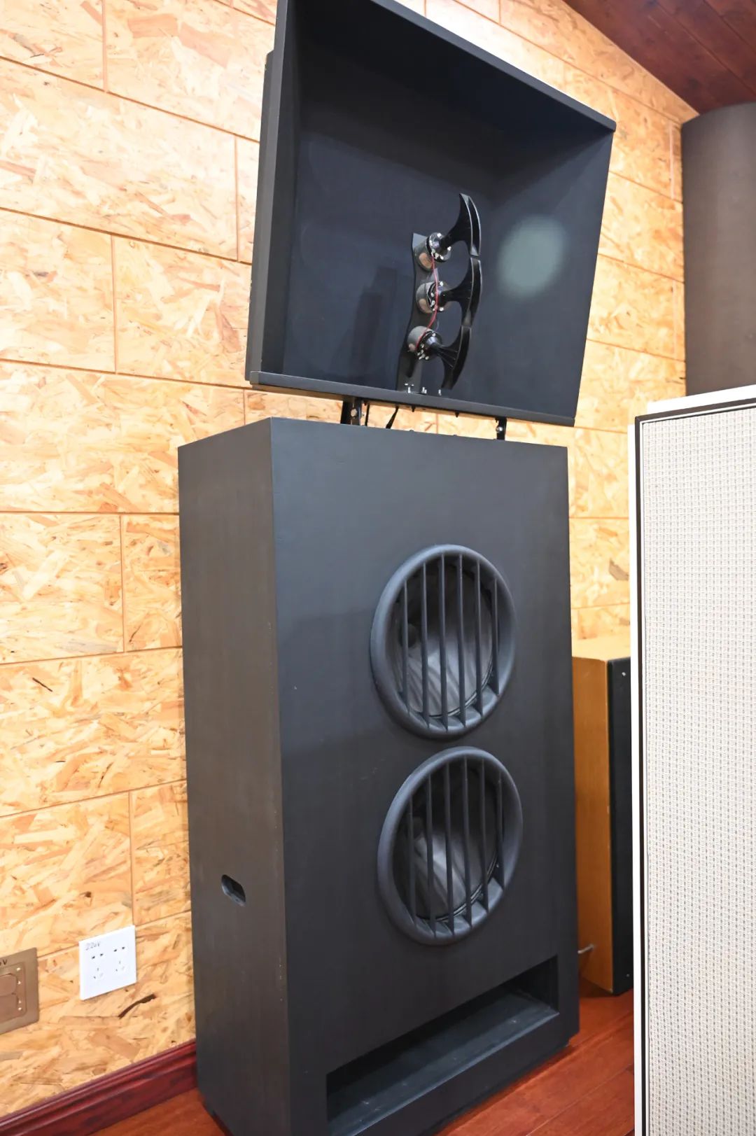 老古董音响值不值得入手,90年代音响好还是现在的音响好