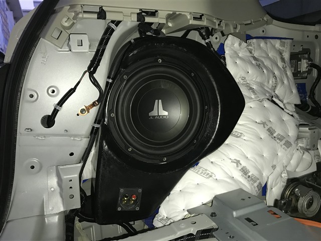 桂林音响改装低音炮,桂林市低价位的汽车音响改装