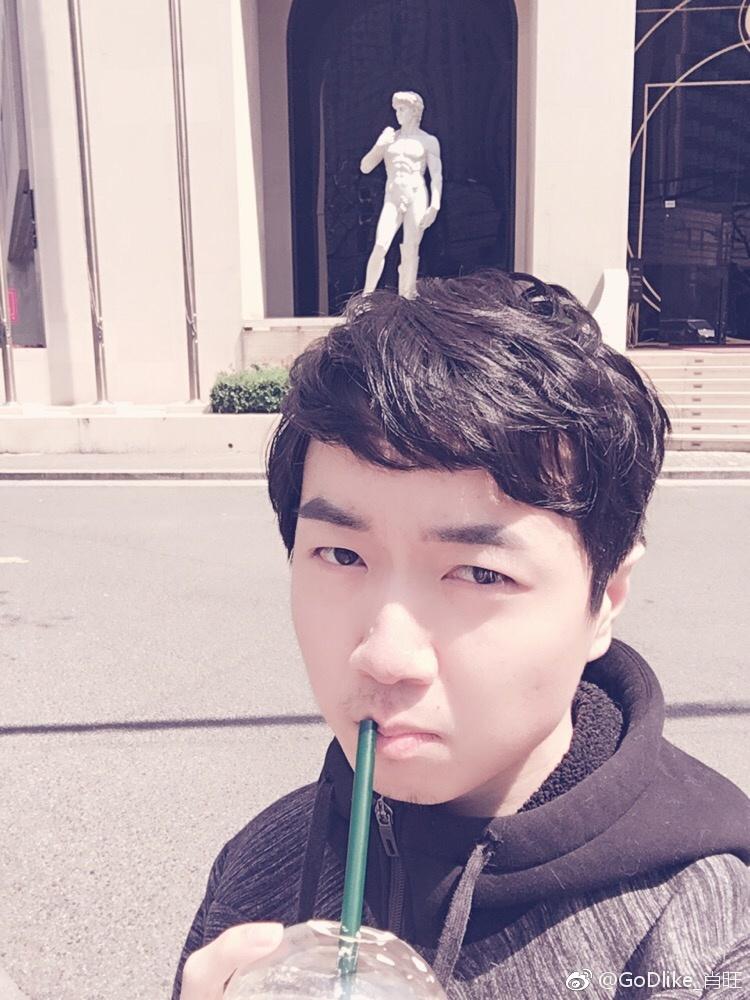 看了JDG皇子后，神超钻研皇子新思路，坦言AP出装才是王道？