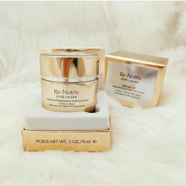 25岁用眼霜还是眼精华,25岁一定要选眼霜