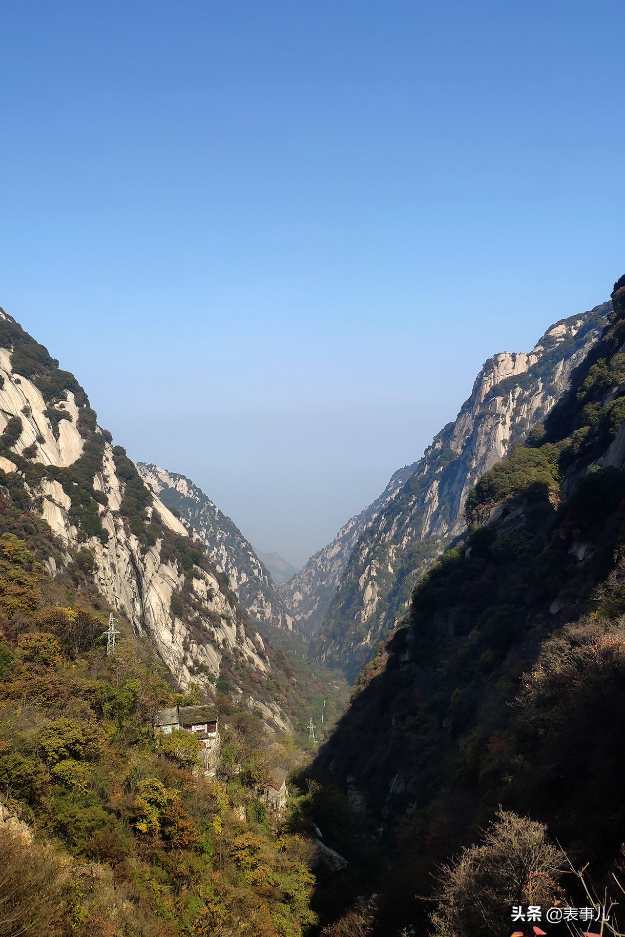 花160元和9个小时爬华山，还喝了一瓶15元的可乐，我是在找虐么？