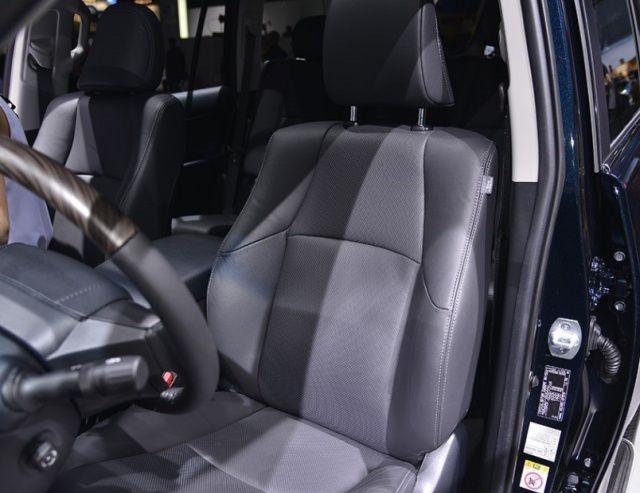 丰田霸道油电混动参数配置,丰田霸道2015款八气囊报价