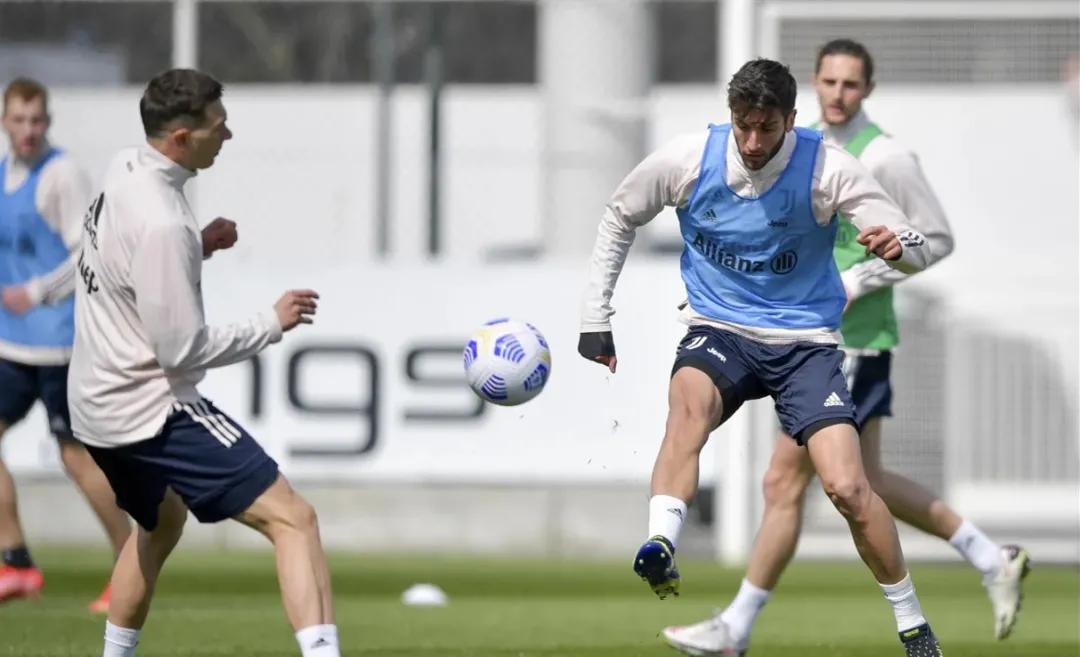 c罗当选mvp,c罗当选马卡报