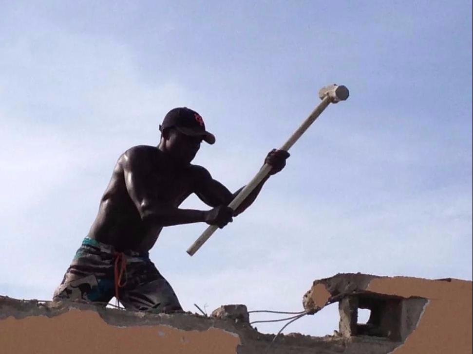 在安哥拉当黑人管理部部长1回忆我在非洲安哥拉的日子（十七）