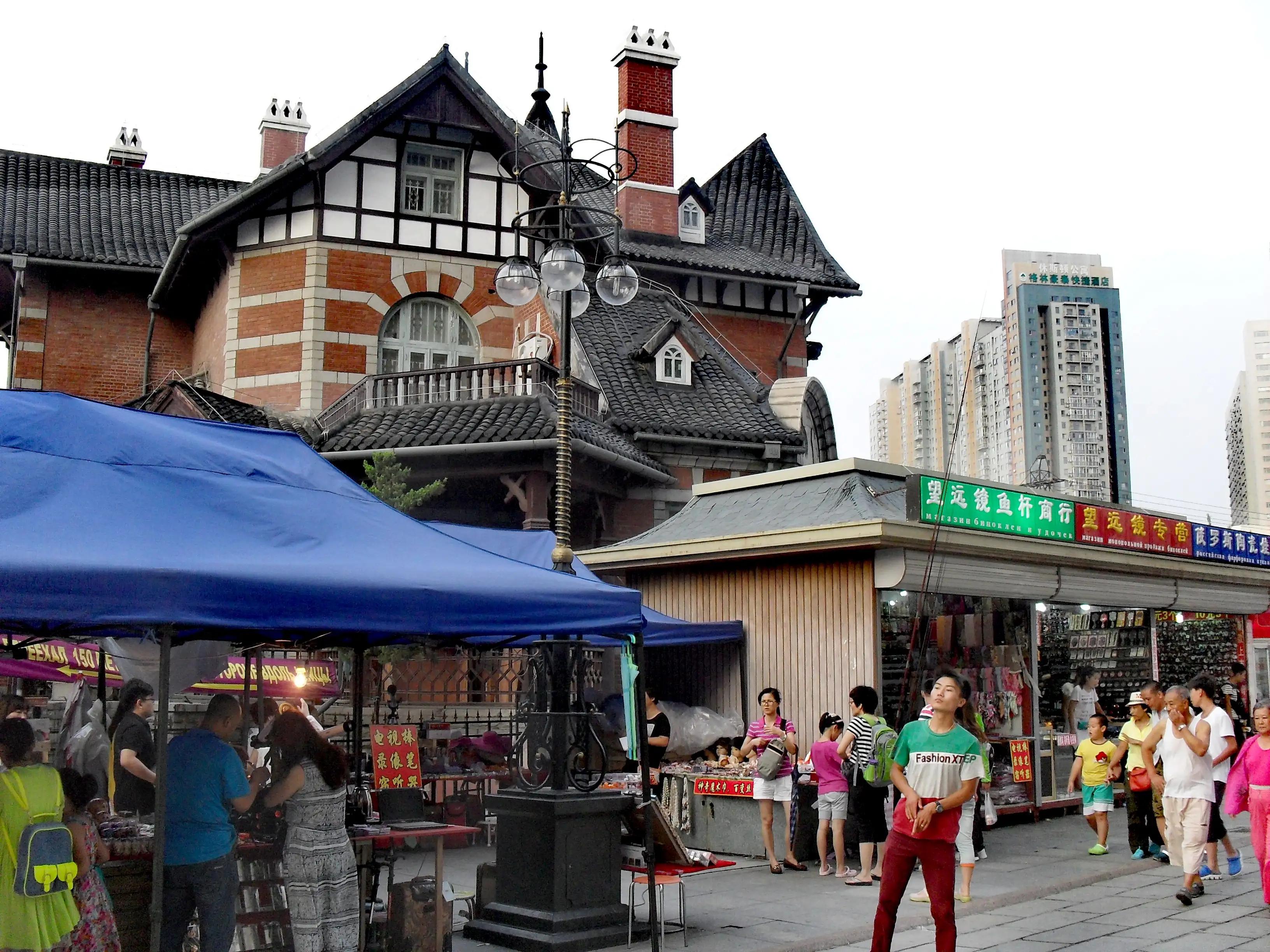 大连俄罗斯风情一条街老建筑,俄罗斯风情一条街大连坐几路车