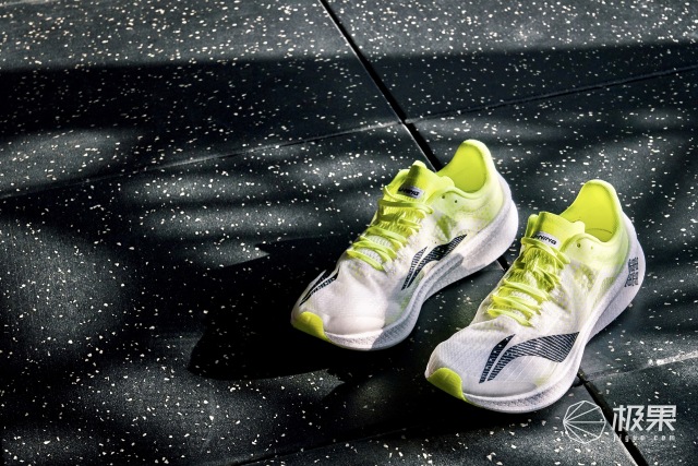 最狠的鞋子,全网最狠的鞋子