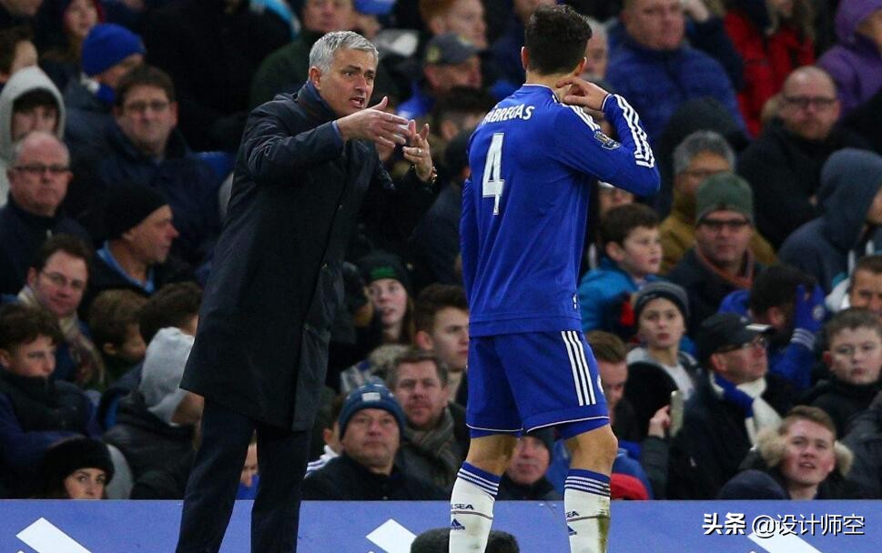 科莫主教练法布雷加斯,阿森纳梯队主教练法布雷加斯