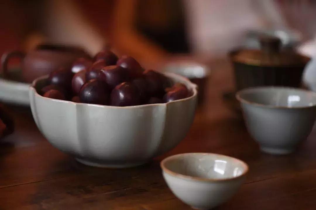 跨界人物伍一洵，放下名利场的牵绊，用器物与世界对话