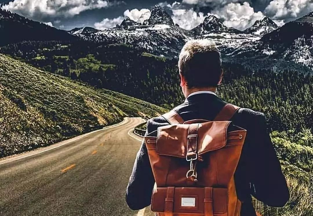 “年薪百万后，我终于敢光明正大戴假表了”