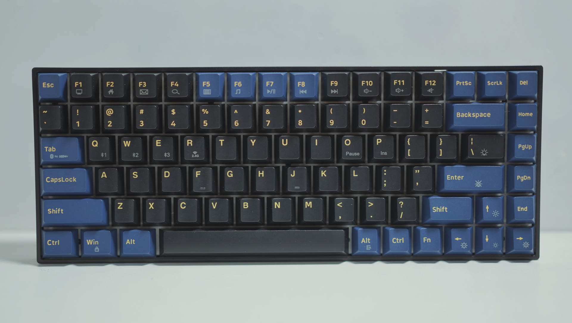 键盘入门到旗舰,新贵gm840pro开箱