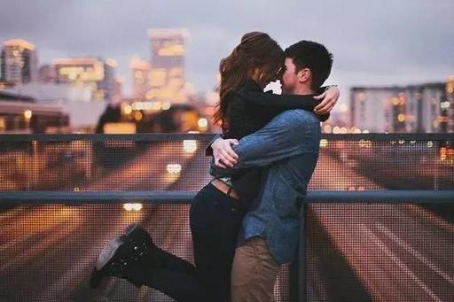 放不下深爱的那个人怎么办,放不下一个深爱的人最有效方法