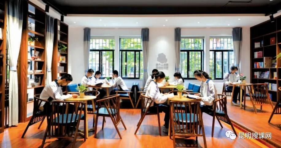 依托名校优势，分层分类教学，5大报考优势了解昆明滇池中学