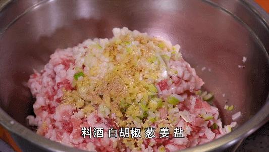 过年老式酥肉丸子的做法,上海大厨最简单的肉丸子怎么做