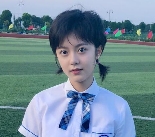 属兔的一线女明星,这四位女明星谁年轻时更漂亮