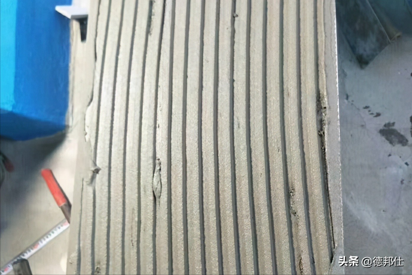 瓷砖背胶用什么品牌最好,瓷砖背胶哪个牌子好用又实惠