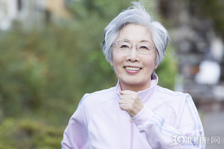 走路锻炼对三高患者有何好处,走路降血压多久见效