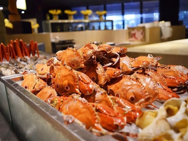 100元一位的海鲜自助,100块钱一位的海鲜自助能赚多少钱