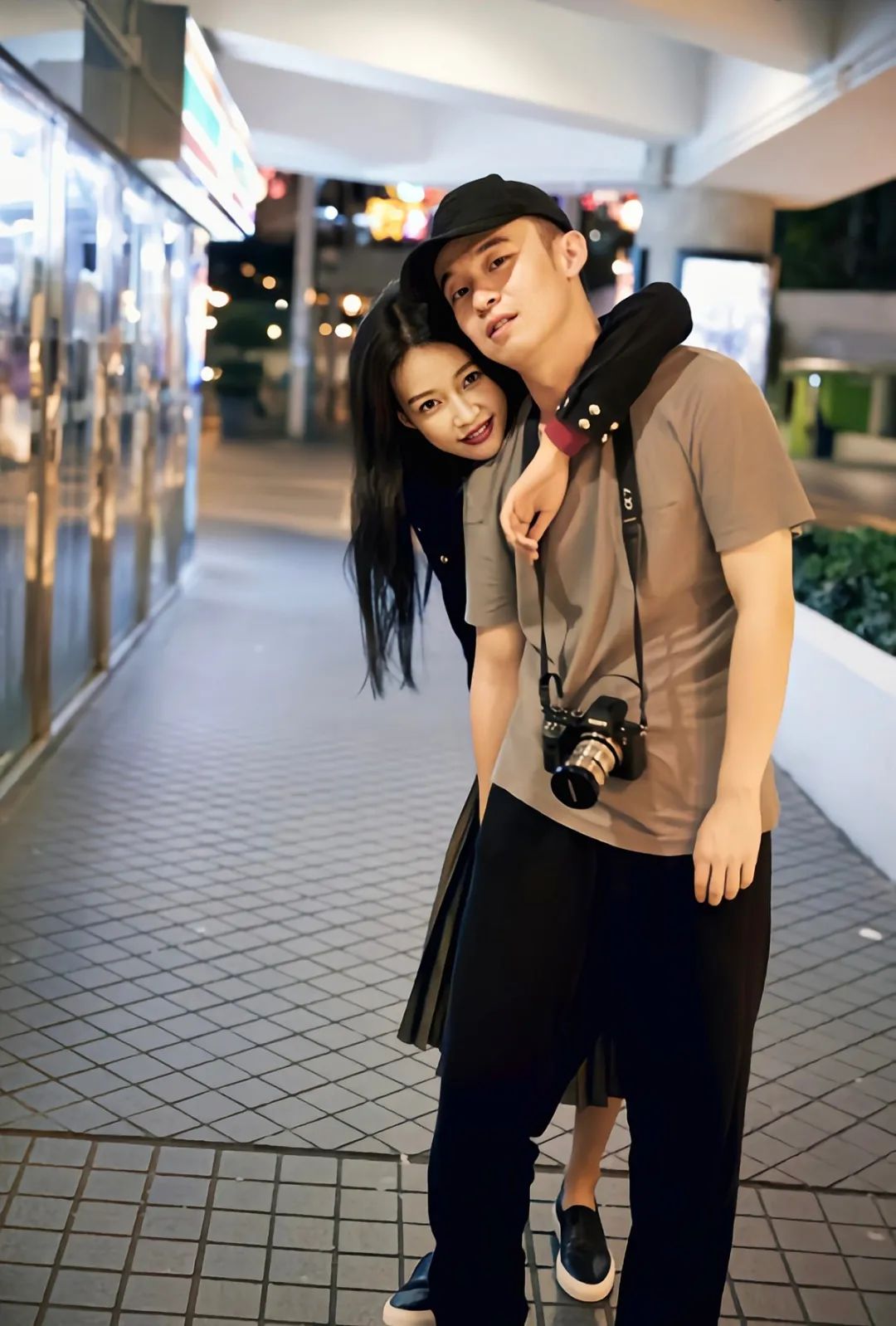 “爱江山更爱美人”,这4位男星英年早婚为人父,堪称娱乐圈清流