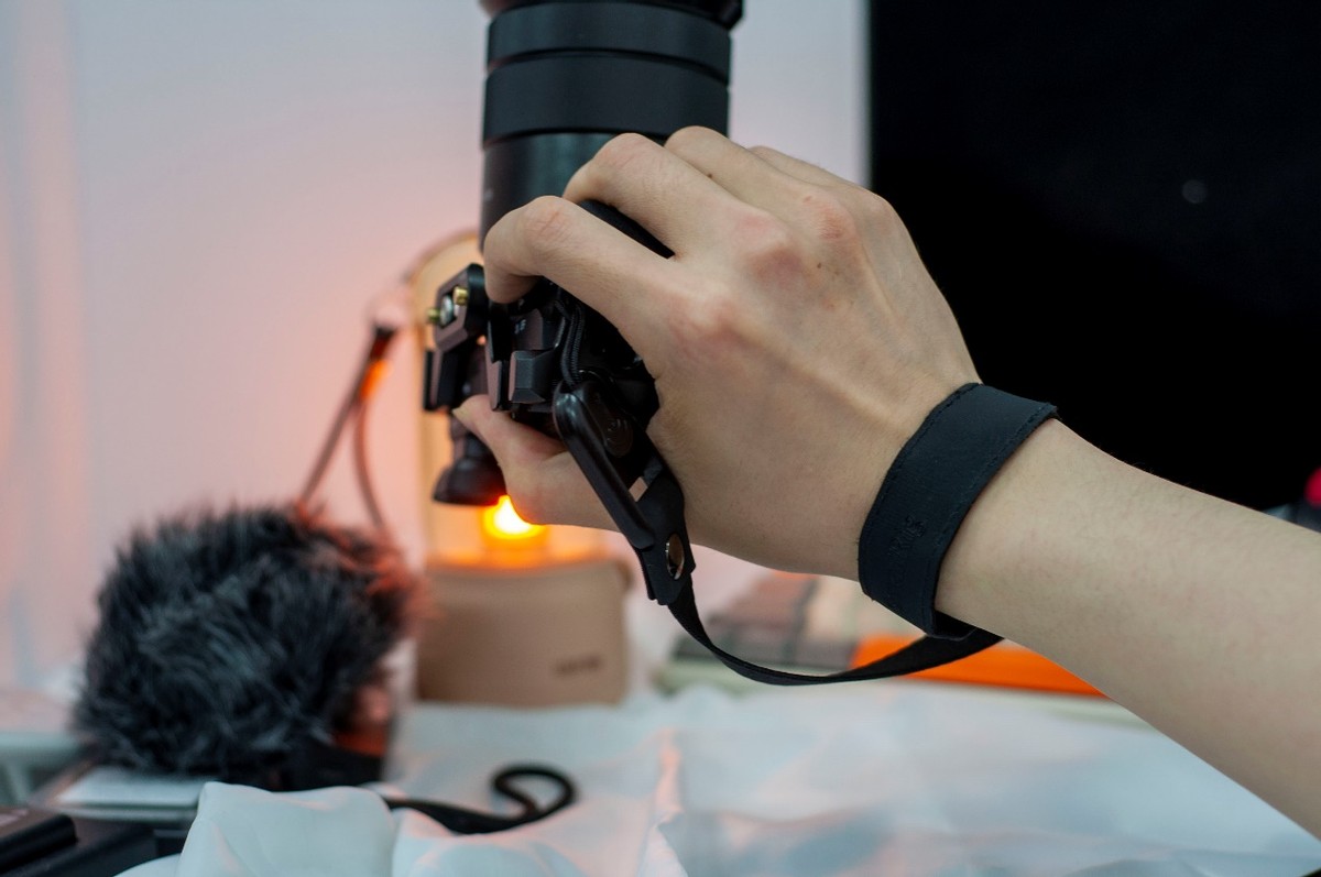 聊聊近两个月里我给新买的索尼6400搭配的那些配件