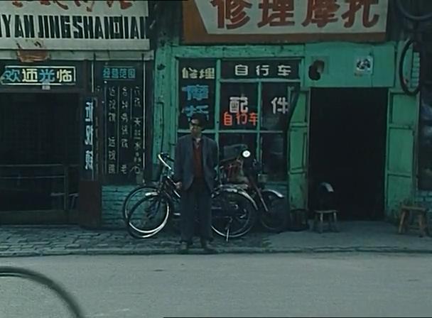 20多年了依然是我们心目中的经典,贾樟柯镜头下的时代与个人