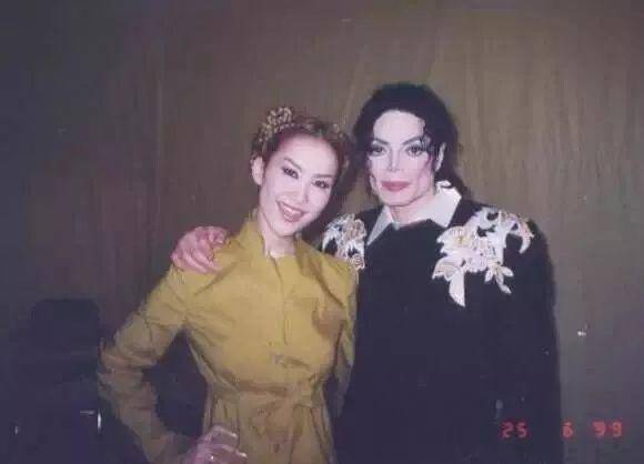 李玟跟曾志伟视频,香港女歌手李玟最新消息