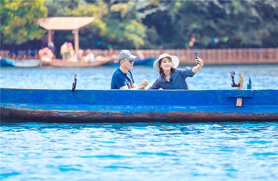 开民宿到底赚不赚钱,开民宿赚钱的老板