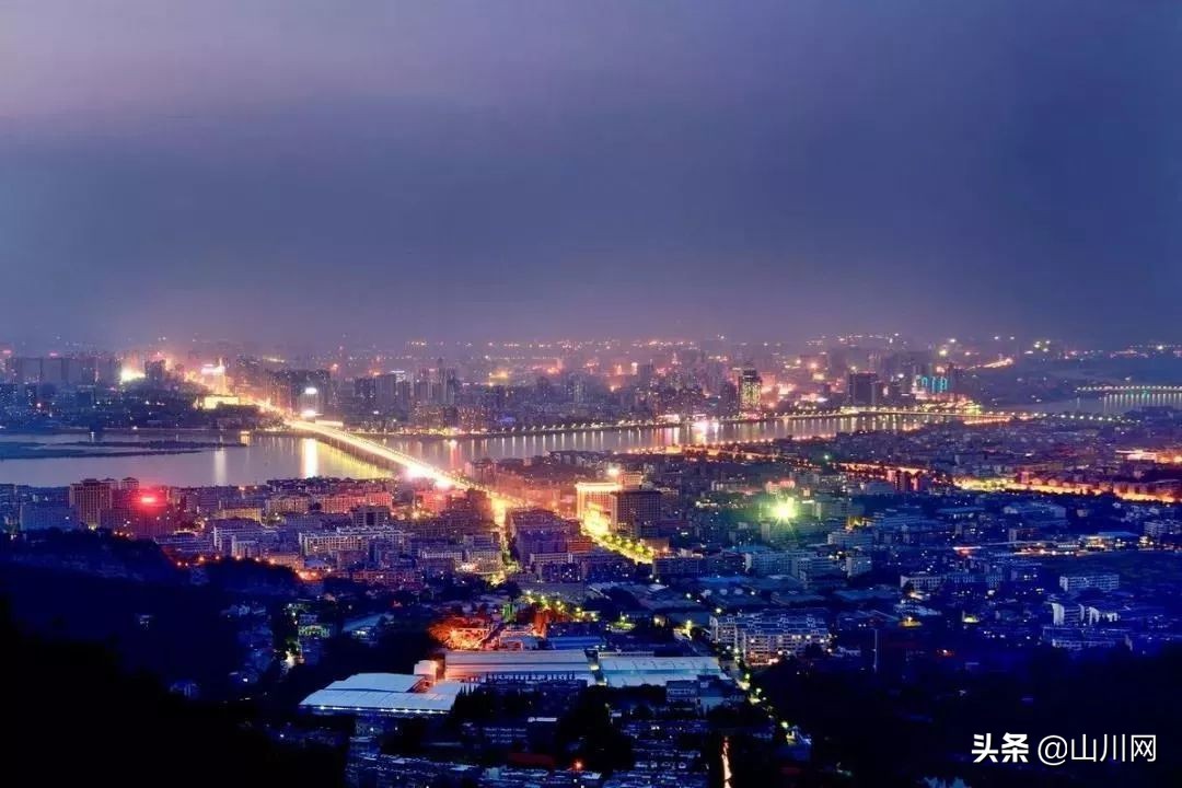 2018年华中区TOP10城市：华中豫鄂湘，伯仲之间，短兵相接