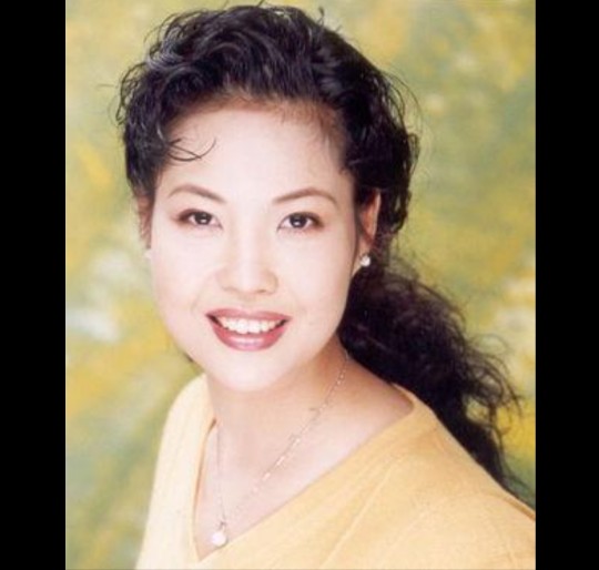 1990年梦鸽为何嫁大27岁李双江？30年来他俩幸福吗？