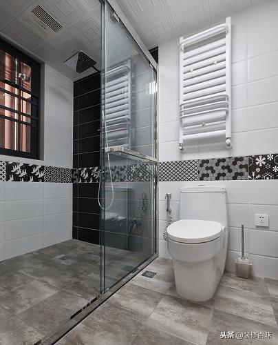 家里玻璃胶发黑了怎么重新弄,家里的玻璃胶发黑怎么清洗